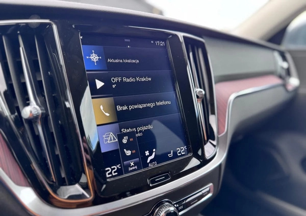 Volvo V60 cena 133900 przebieg: 69000, rok produkcji 2019 z Kędzierzyn-Koźle małe 704